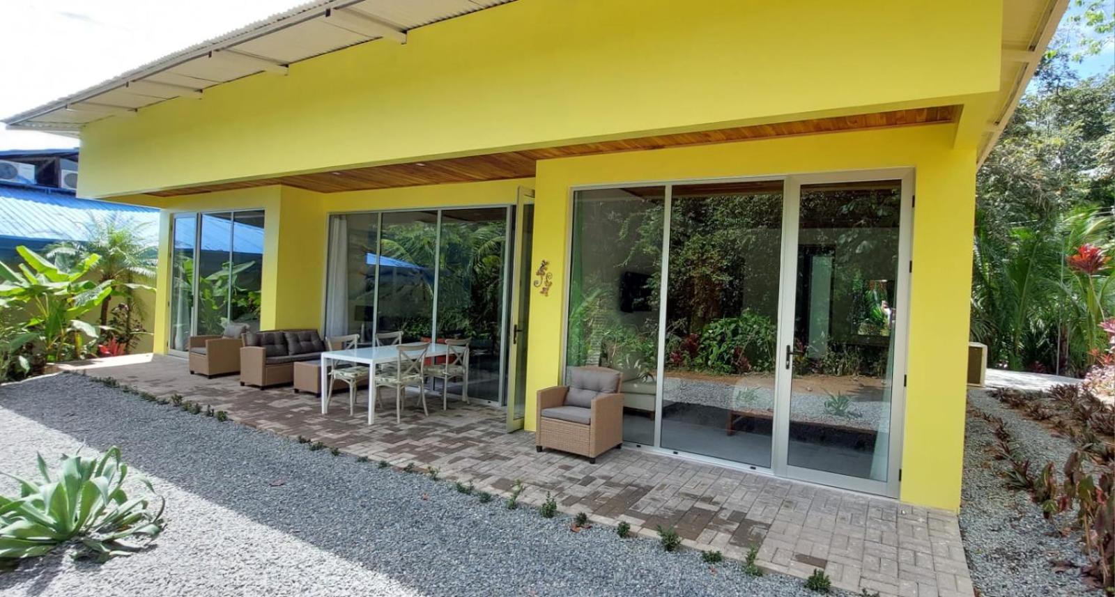 Hotel Plaza Yara Manuel Antonio Exterior photo